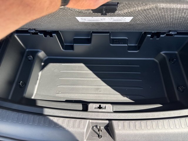 Used 2025 GMC Acadia Elevation w/ Elevation Premium Package image 23