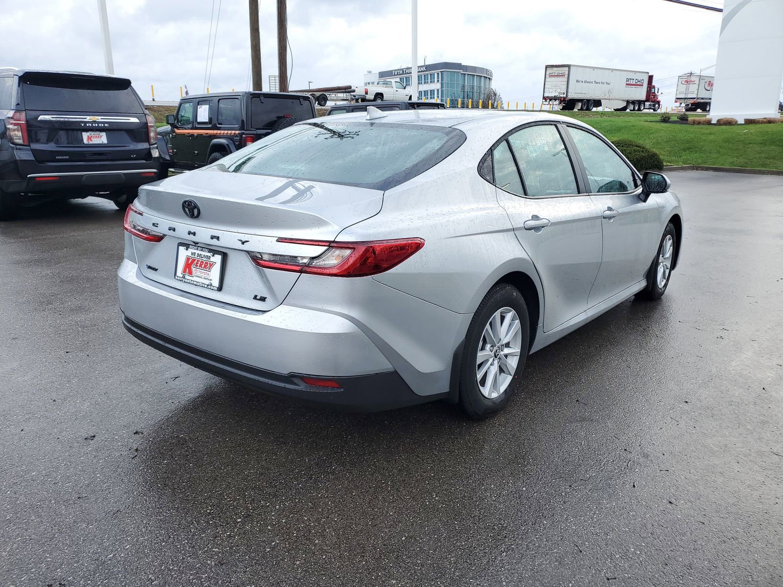 Used 2026 Toyota Camry LE image 4