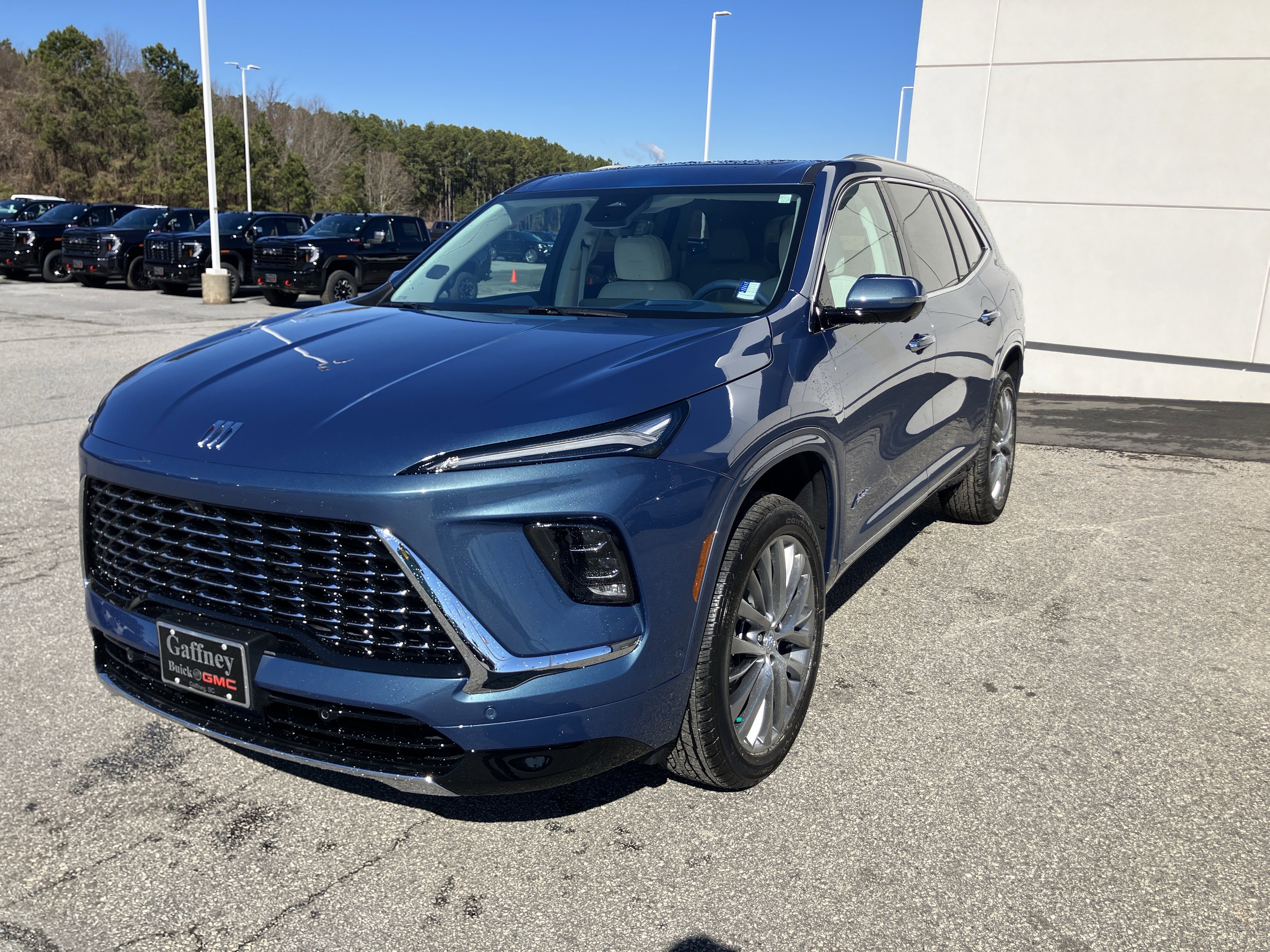 New 2026 Buick Enclave Avenir w/ Super Cruise Package