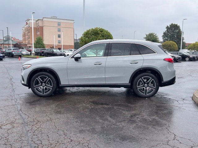 New 2027 Mercedes-Benz GLC 300 4MATIC image 5