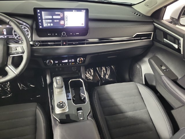 Used 2026 Mitsubishi Outlander SE FWD image 18
