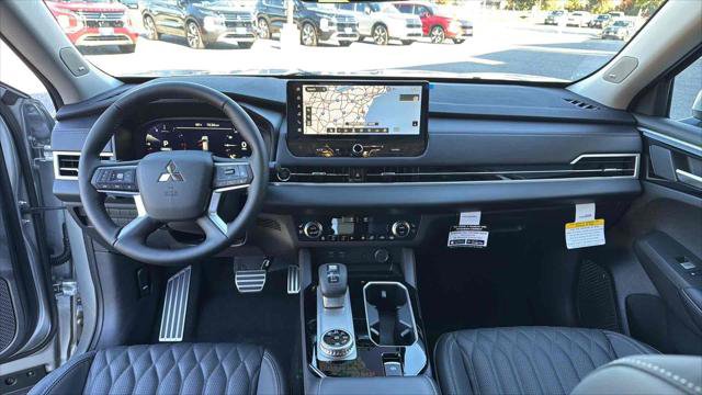 New 2025 Mitsubishi Outlander SEL image 27