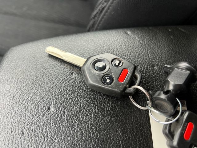 Used 2011 Subaru Outback 2.5i Premium image 31