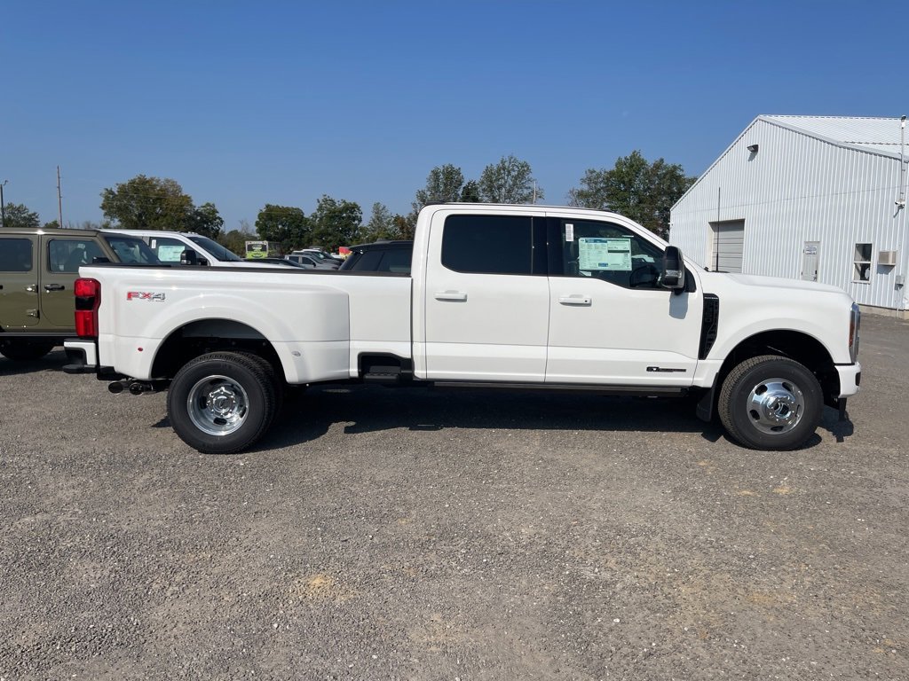 New 2026 Ford F350 Platinum image 4
