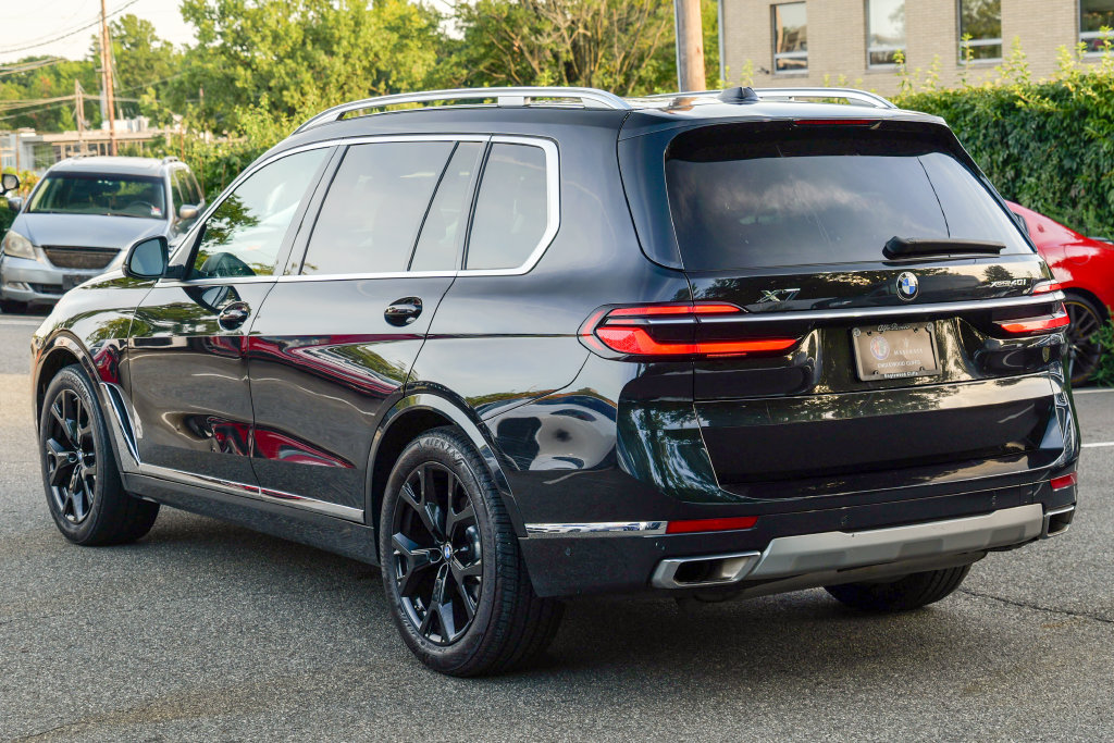 Used 2024 BMW X7 xDrive40i w/ Executive Package AWD/4WD image 5