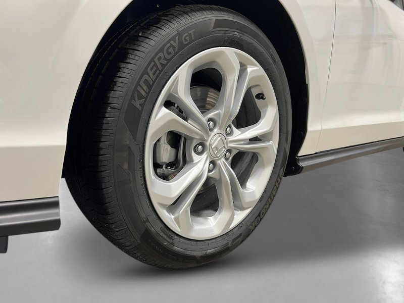 New 2025 Honda Accord LX image 10