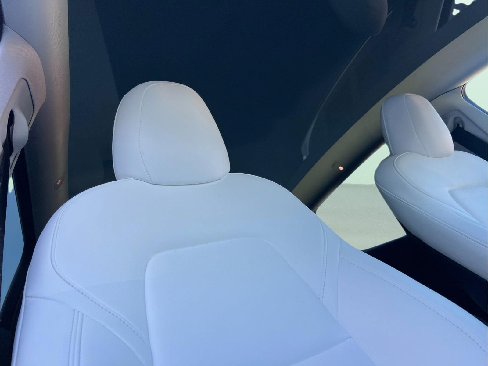 Used 2023 Tesla Model Y Long Range image 17