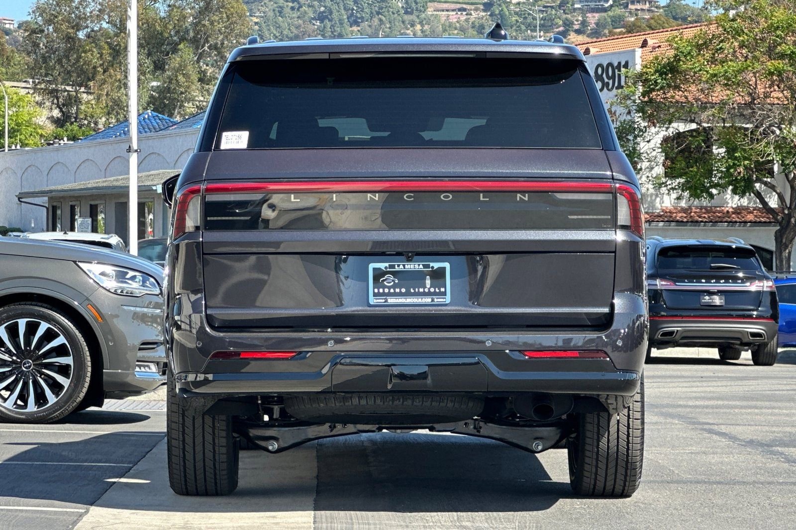New 2026 Lincoln Navigator L Reserve image 4