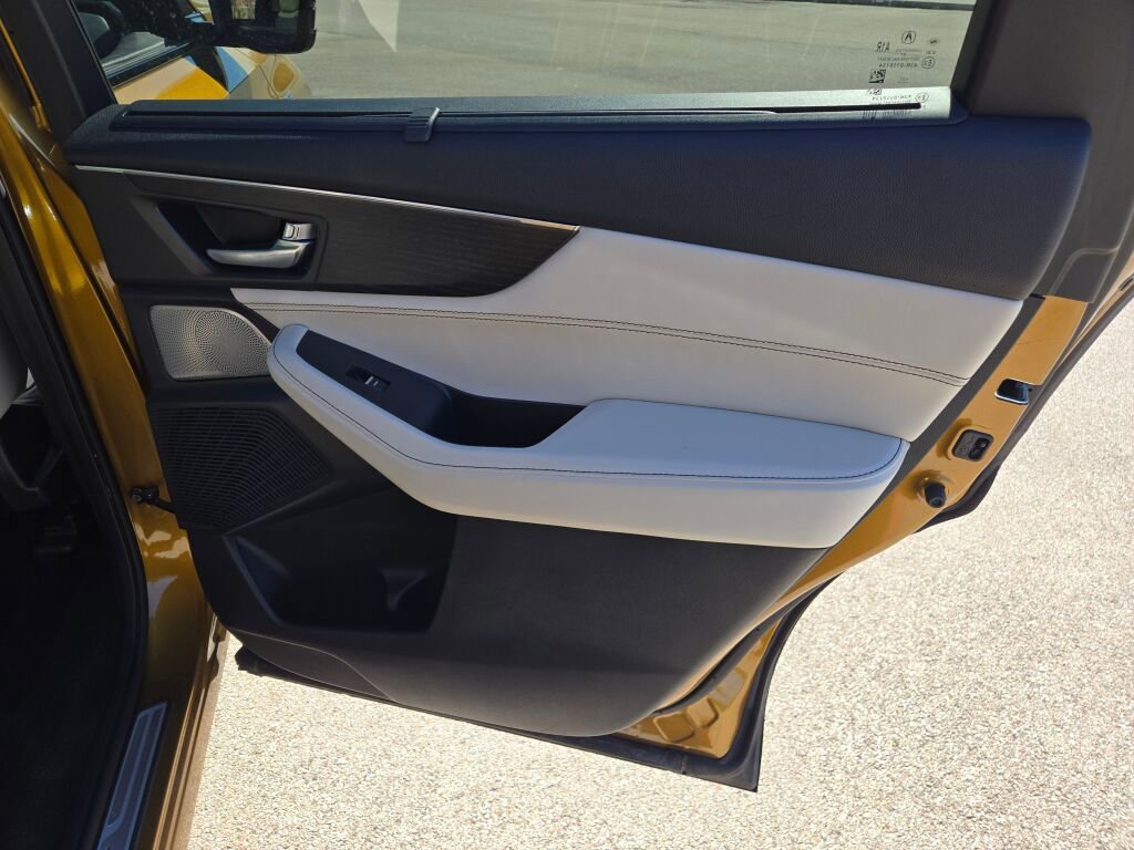 Used 2024 Acura MDX Type S image 11