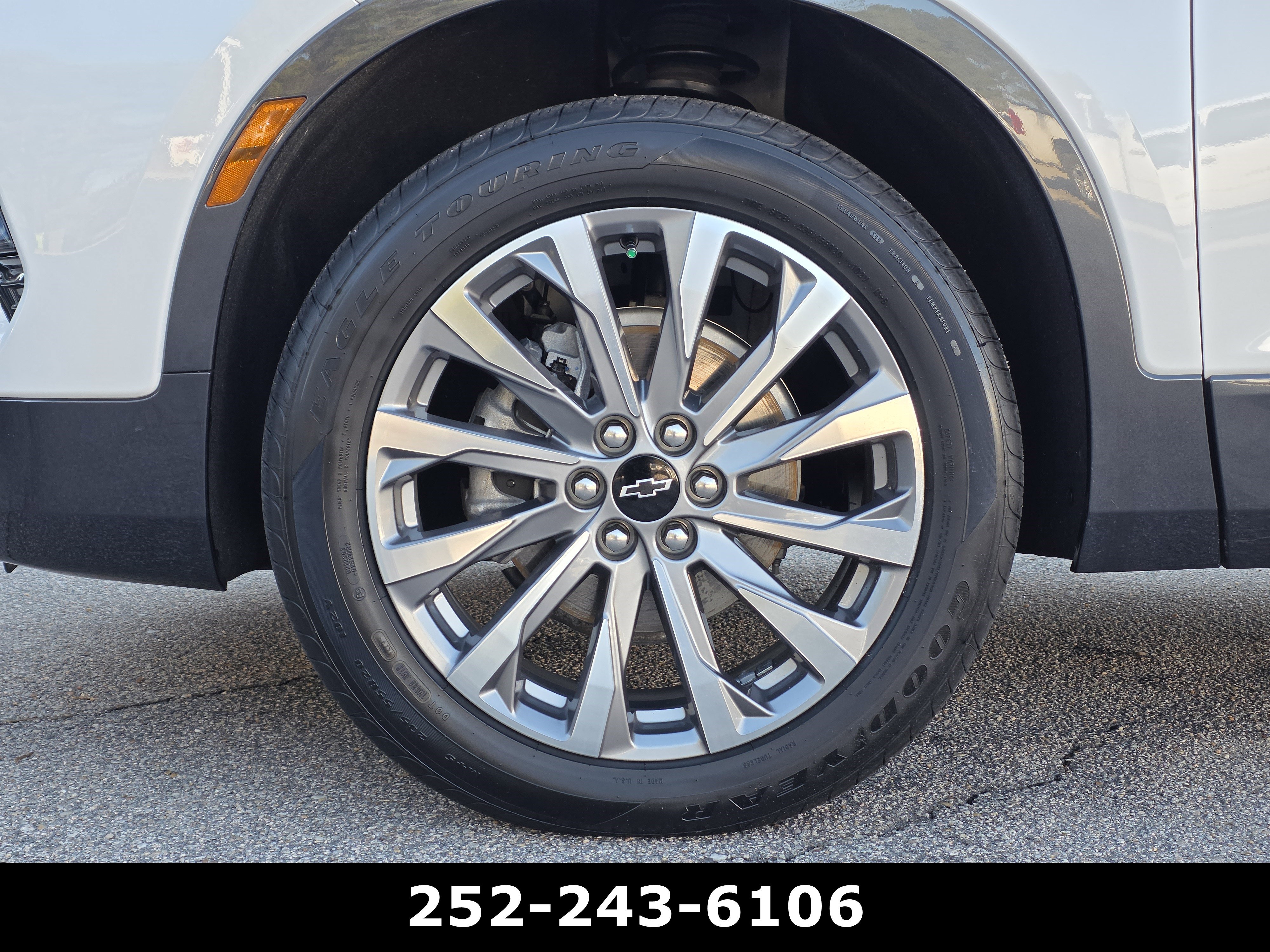 Used 2024 Chevrolet Blazer Premier w/ Driver Confidence II Package FWD image 46