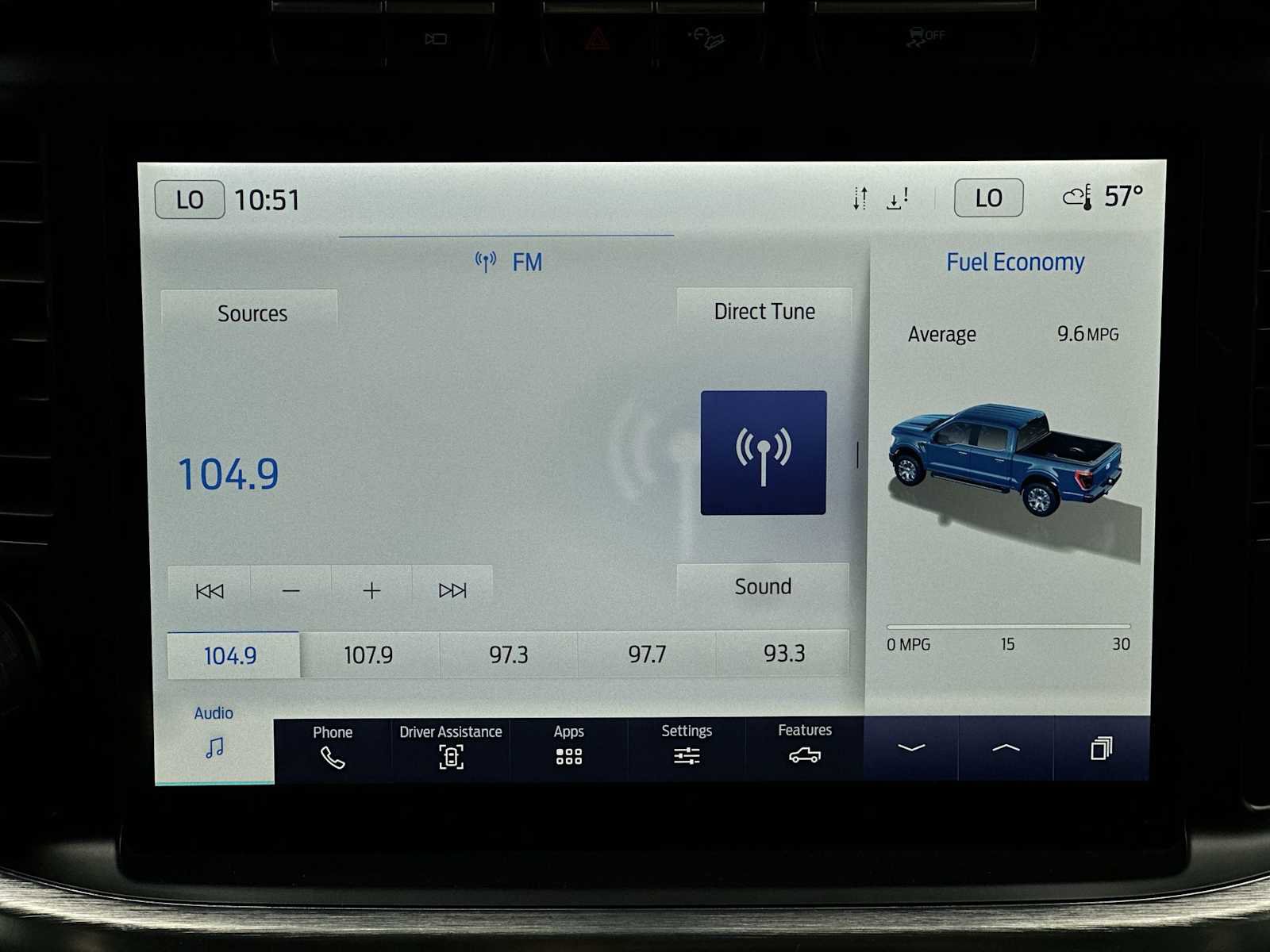 Used 2022 Ford F150 Lariat w/ Trailer Tow Package image 12