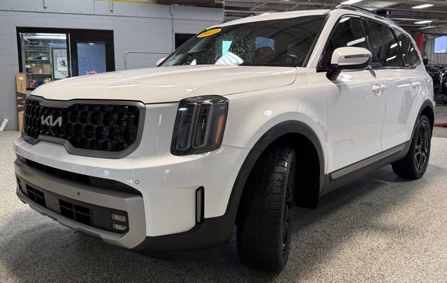 Used 2023 Kia Telluride SX X-Line AWD/4WD image 3