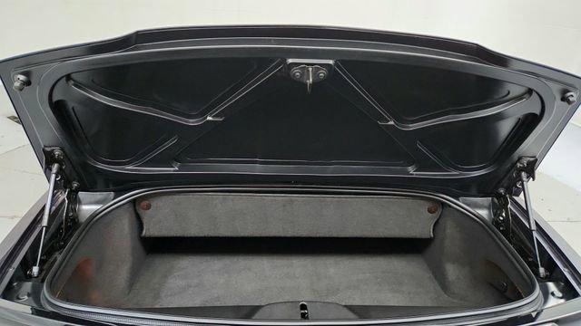 Certified 2015 Chevrolet Corvette Z06 w/ 3LZ Preferred Equipment Group image 17