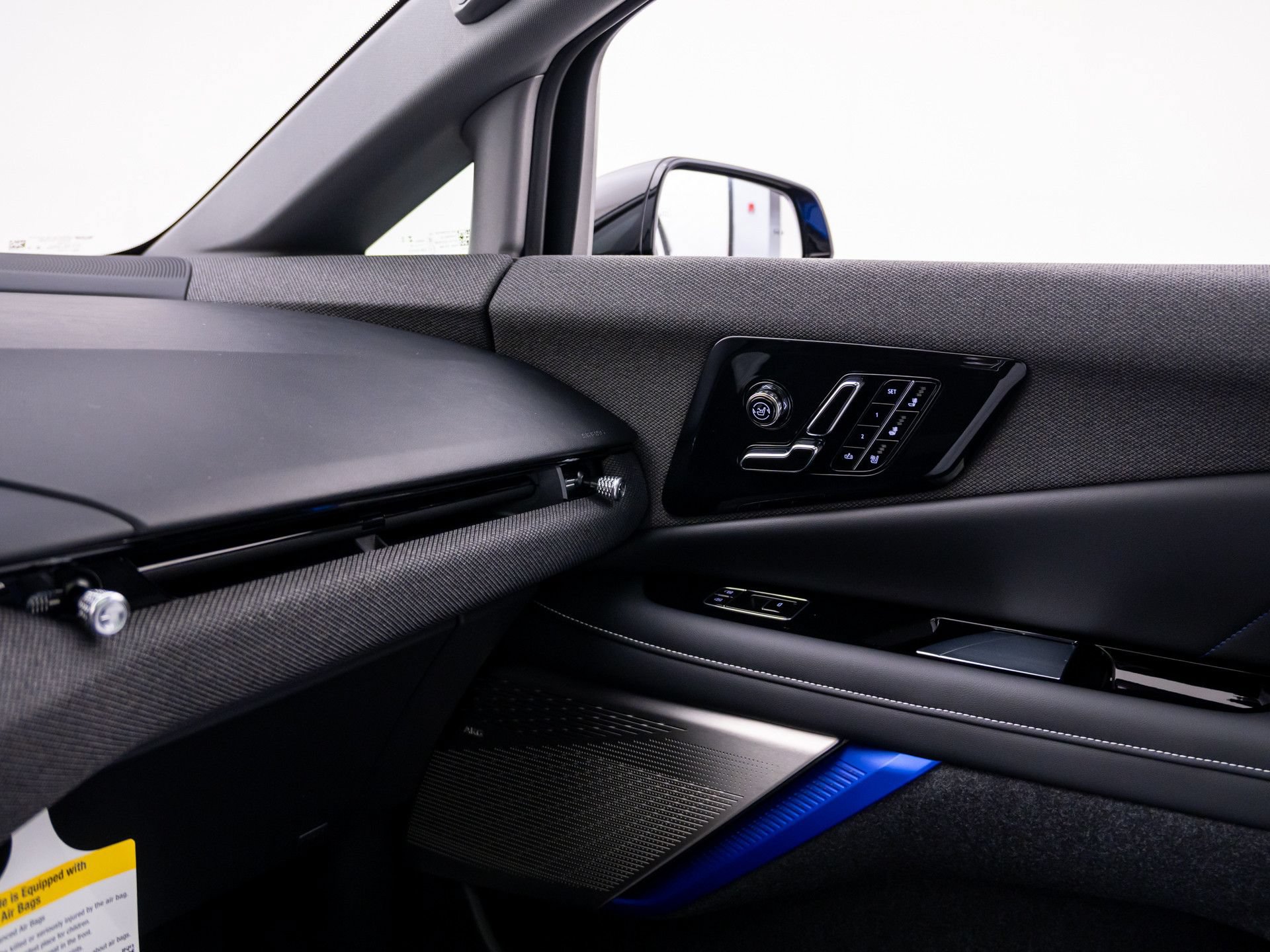 New 2027 Cadillac Optiq V w/ Deep Ocean Design Edition AWD/4WD image 25