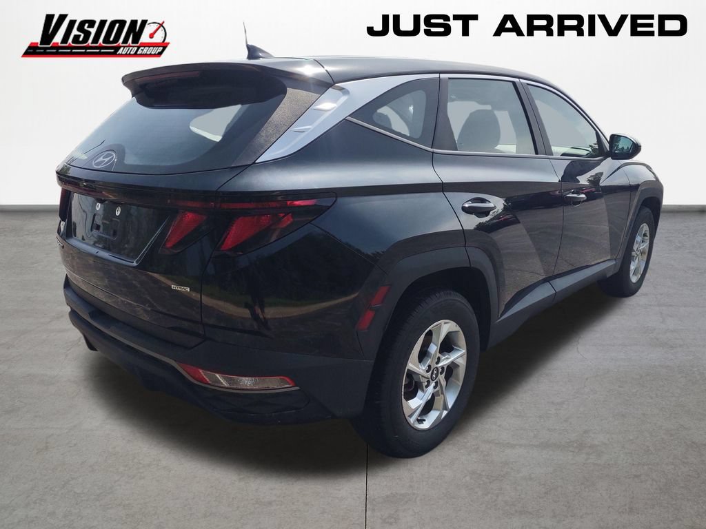 Used 2024 Hyundai Tucson SE AWD/4WD image 5