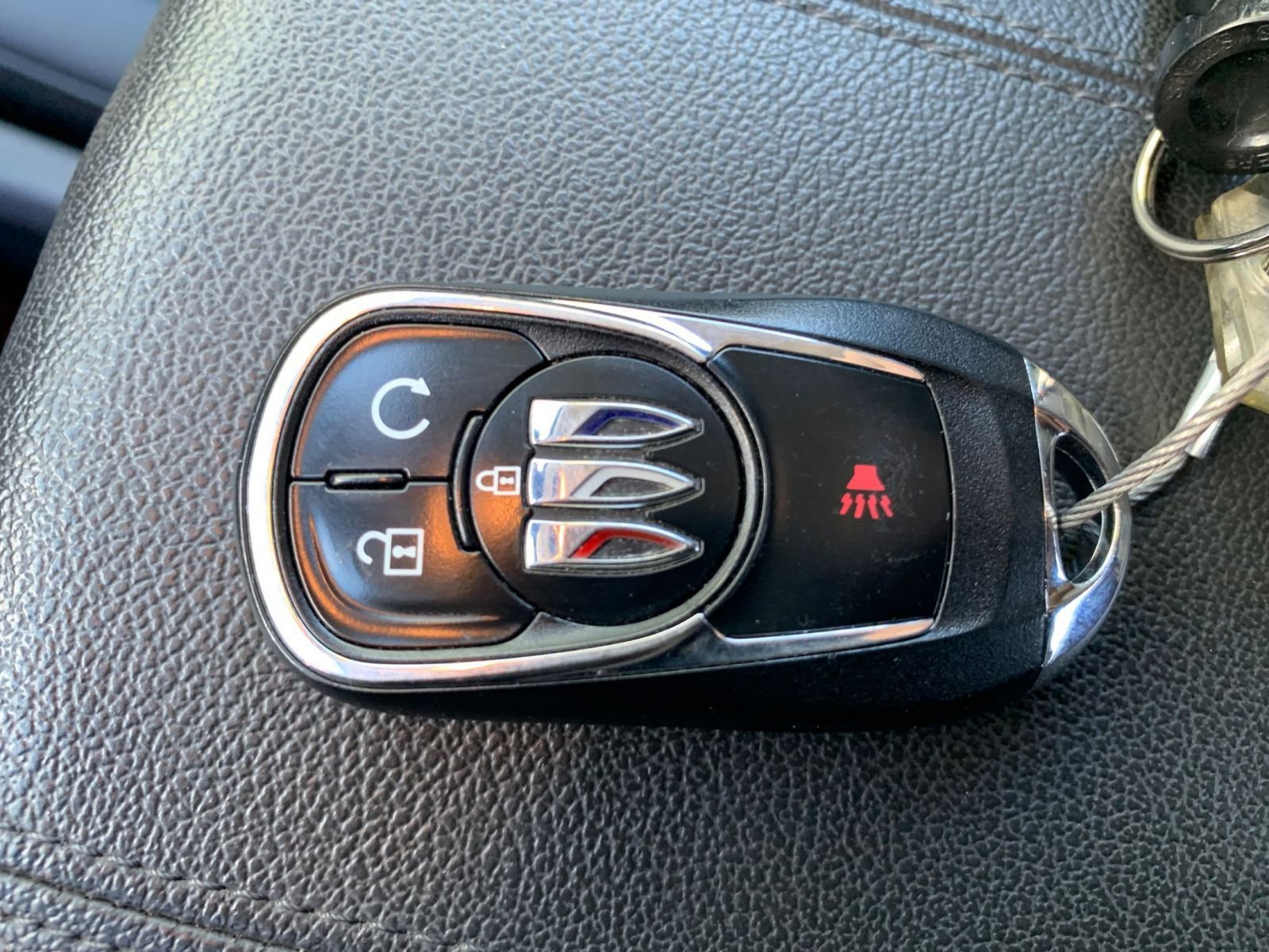 Used 2025 Buick Encore GX Preferred image 23