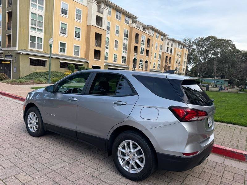 Used 2023 Chevrolet Equinox LS AWD/4WD image 10
