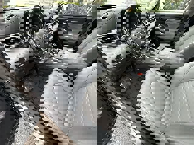 Used 2022 Toyota Highlander XLE image 16