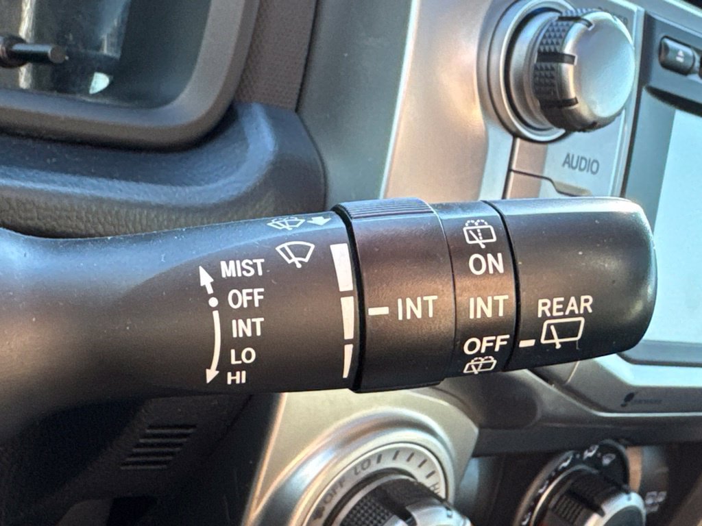 Used 2018 Toyota 4Runner SR5 Premium AWD/4WD image 16
