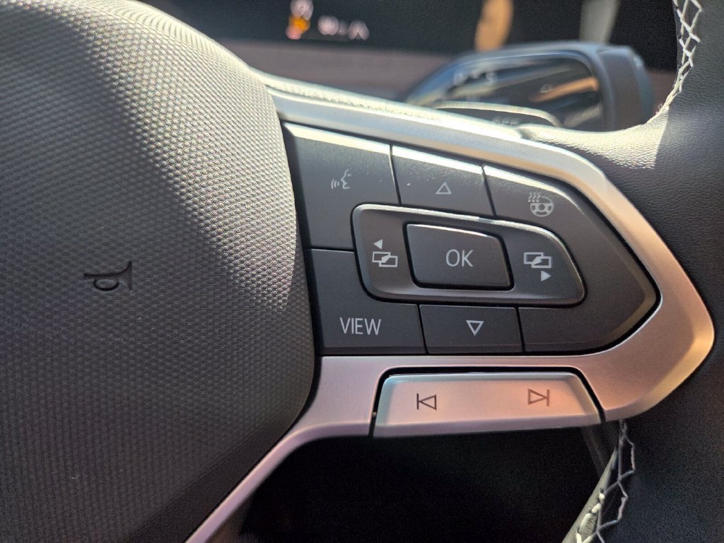 New 2027 Volkswagen Atlas SE FWD image 14