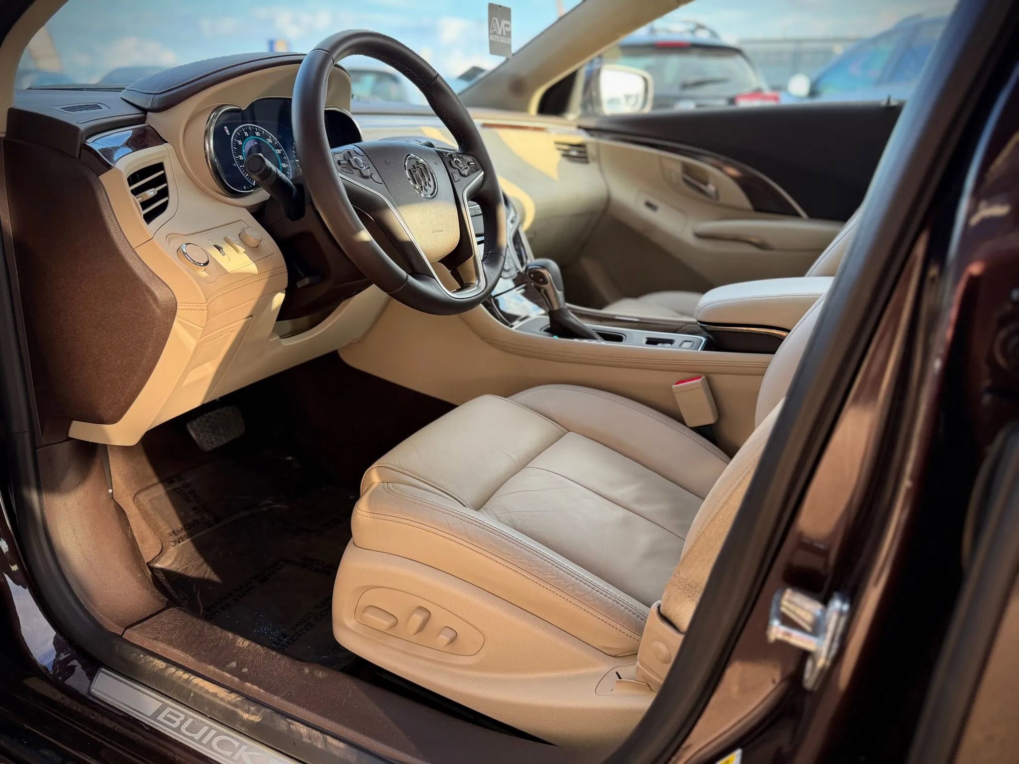 Used 2016 Buick LaCrosse Sport Touring w/ Experience Buick Package image 8