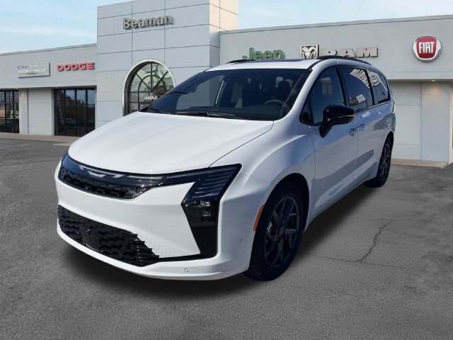New 2027 Chrysler Pacifica Limited FWD image 7