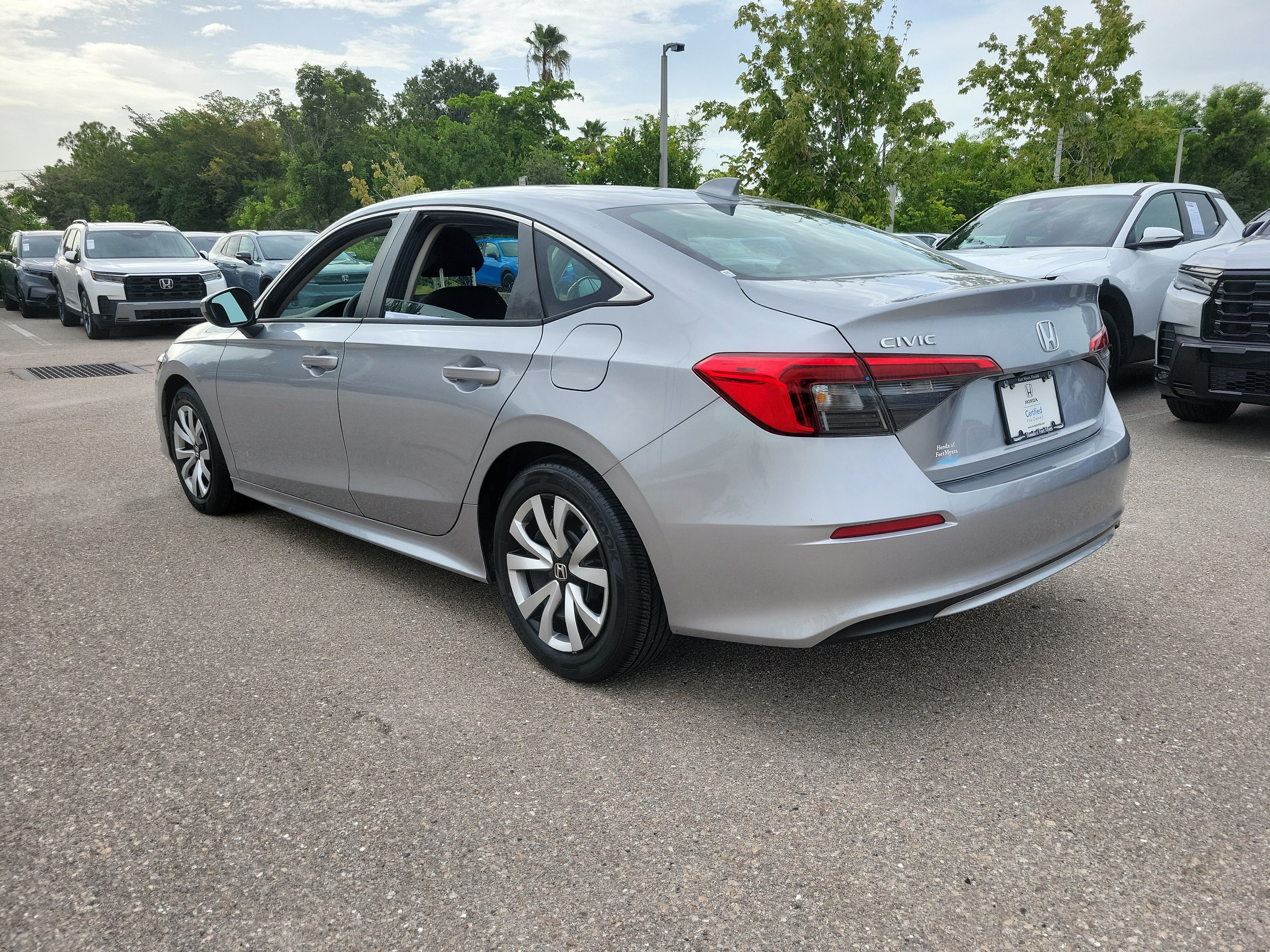 Certified 2024 Honda Civic LX image 4