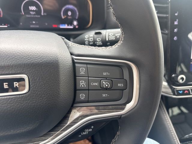 Used 2022 Jeep Wagoneer Series III image 17