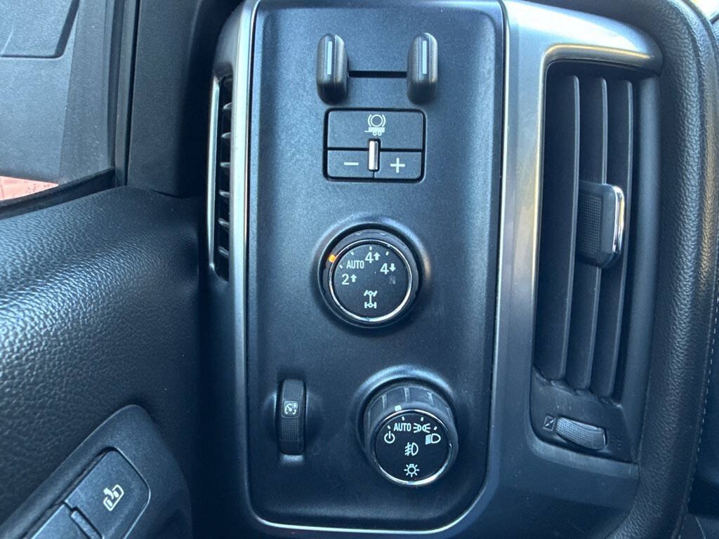 Used 2014 Chevrolet Silverado 1500 LTZ AWD/4WD image 21