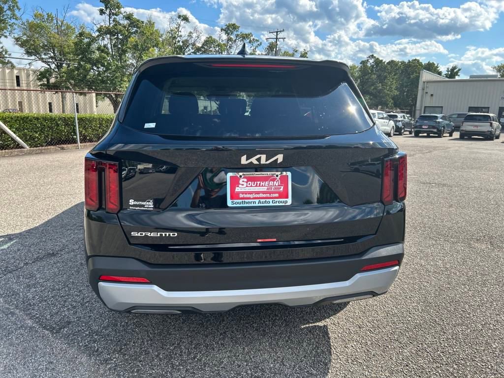New 2026 Kia Sorento LX FWD image 4