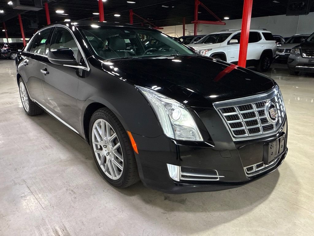 Used 2013 Cadillac XTS Luxury w/ Driver Awareness Package AWD/4WD image 8