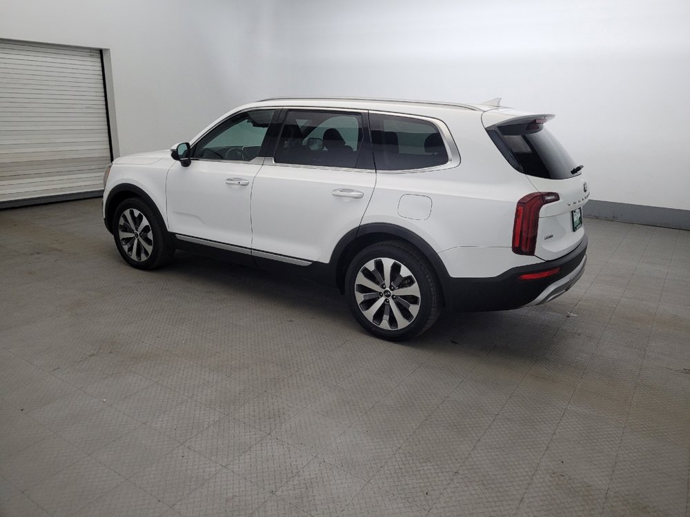 Used 2020 Kia Telluride S AWD/4WD image 3