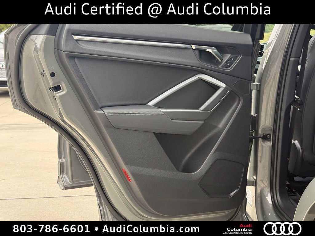 Certified 2022 Audi Q3 2.0T Premium Plus w/ Premium Plus Package AWD/4WD image 25
