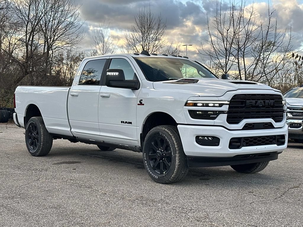 New 2026 RAM 2500 Laramie AWD/4WD image 1