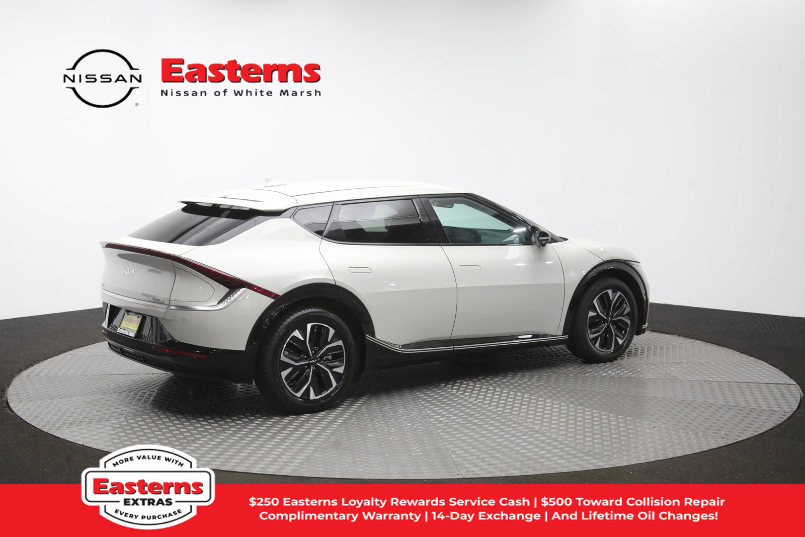 Used 2022 Kia EV6 Wind w/ Wind Technology Package AWD/4WD image 39