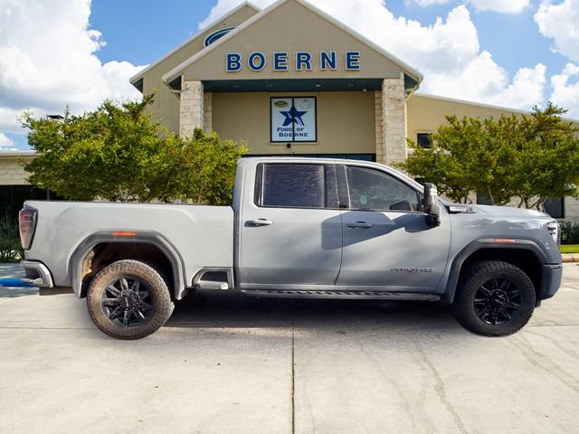 Used 2025 GMC Sierra 2500 AT4 w/ AT4 Premium Plus Package AWD/4WD image 4