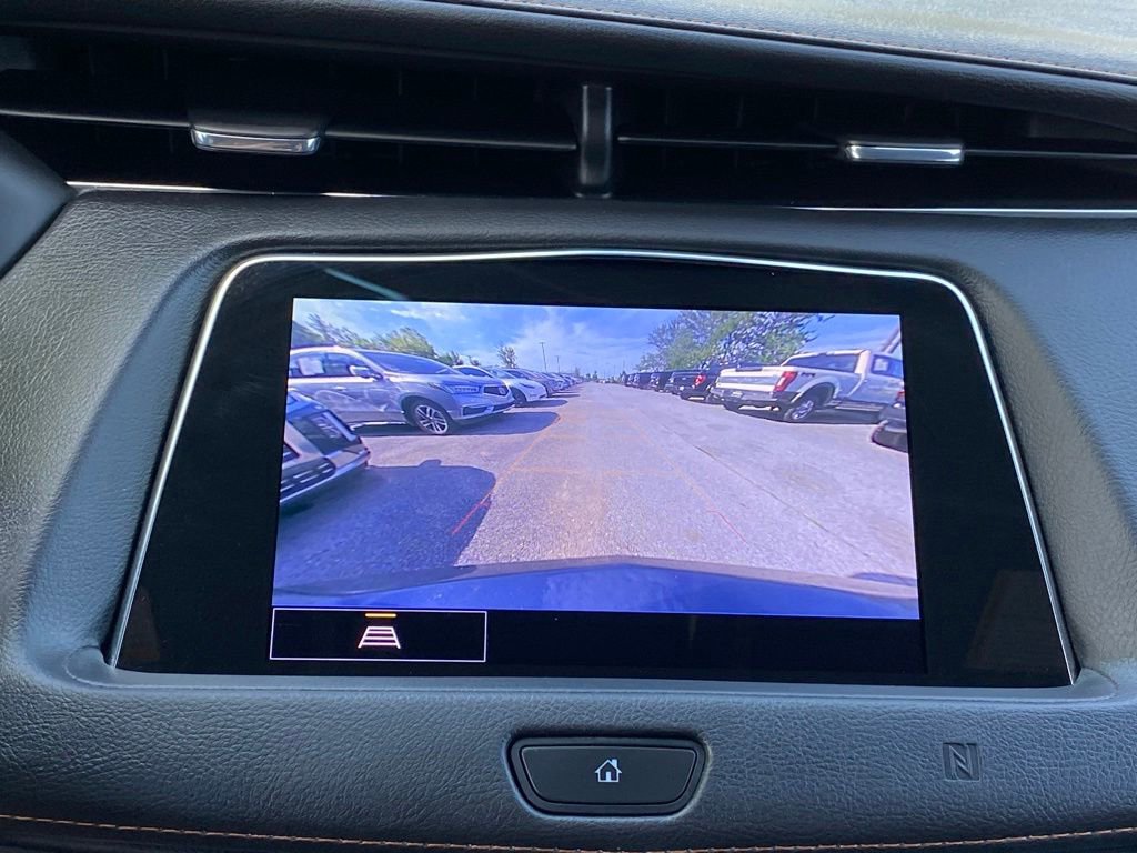 Used 2021 Cadillac XT4 Sport w/ Sun And Sound Package AWD/4WD image 15