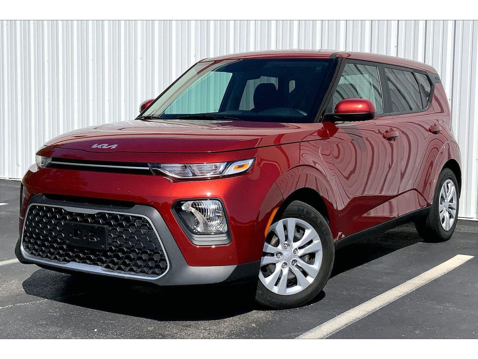 Used 2022 Kia Soul LX