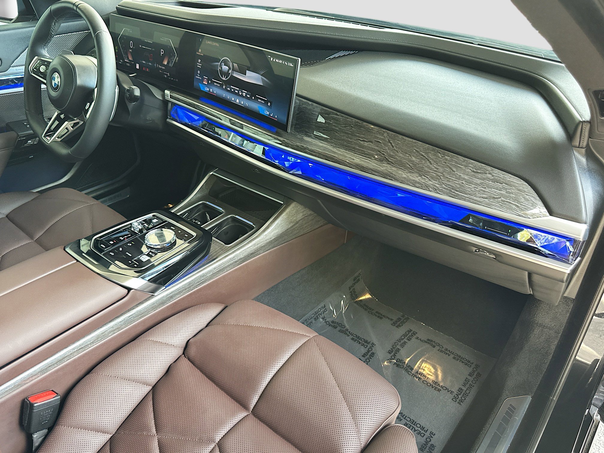 Certified 2024 BMW 740i image 31
