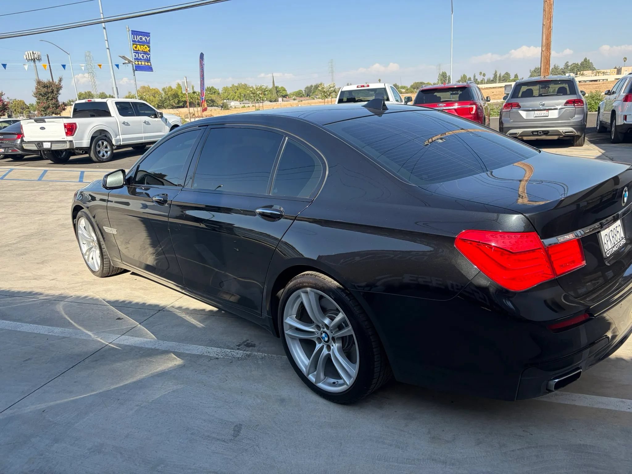 Used 2011 BMW 750Li RWD image 6
