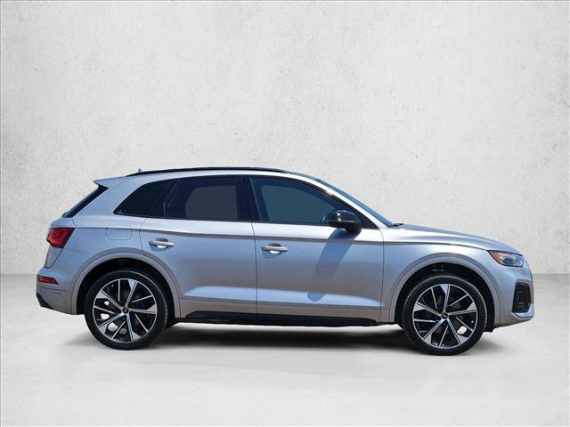 Used 2022 Audi SQ5 Premium Plus w/ Premium Plus Package AWD/4WD image 9