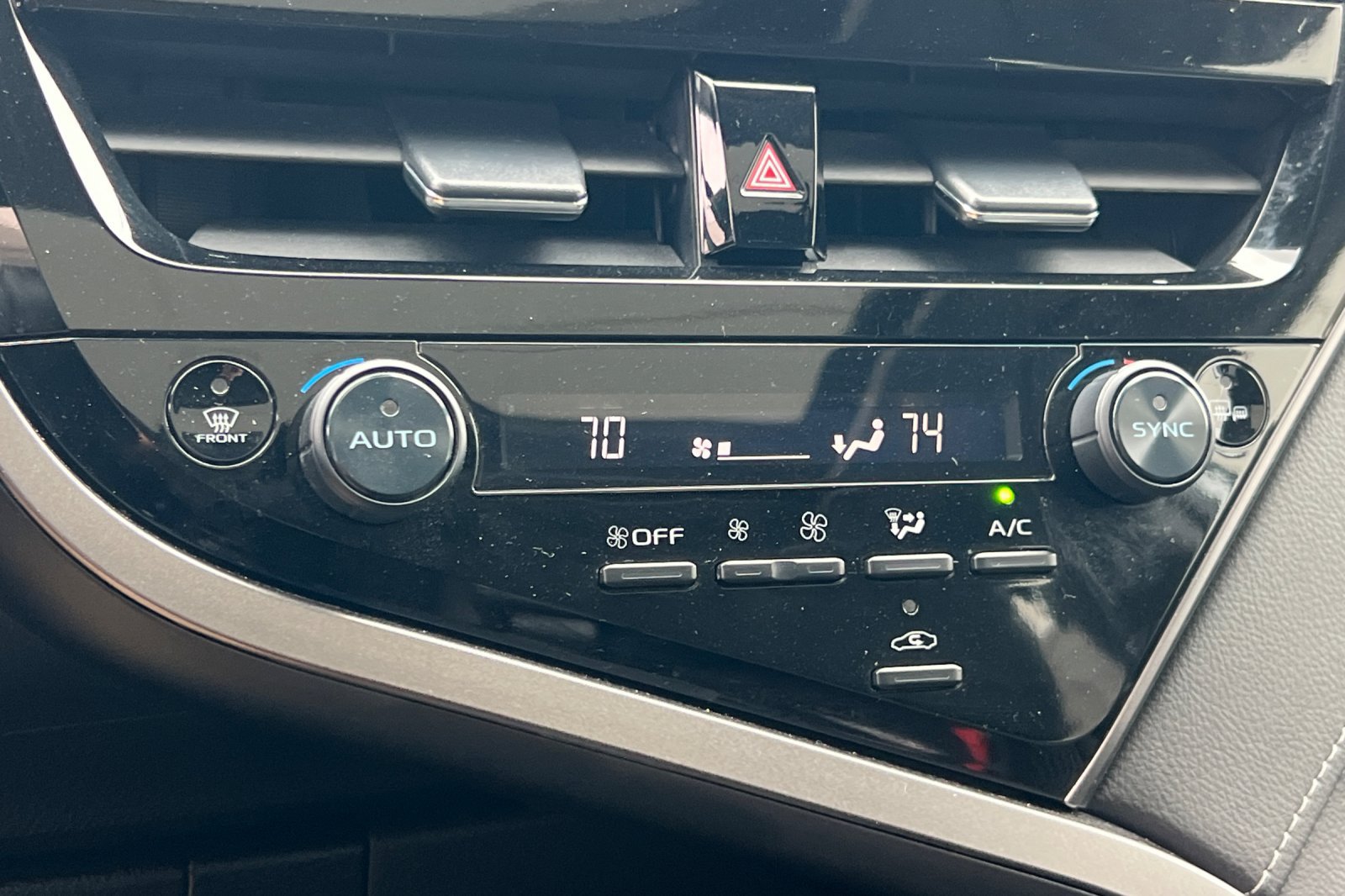 Certified 2024 Toyota Camry SE w/ Audio Upgrade Package FWD image 19