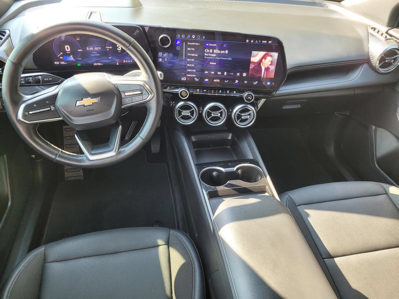 Used 2024 Chevrolet Blazer EV LT AWD/4WD image 17