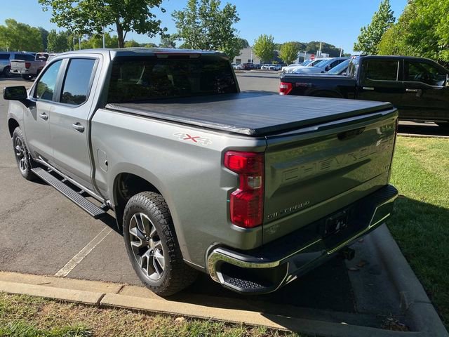 Used 2023 Chevrolet Silverado 1500 LT AWD/4WD image 29