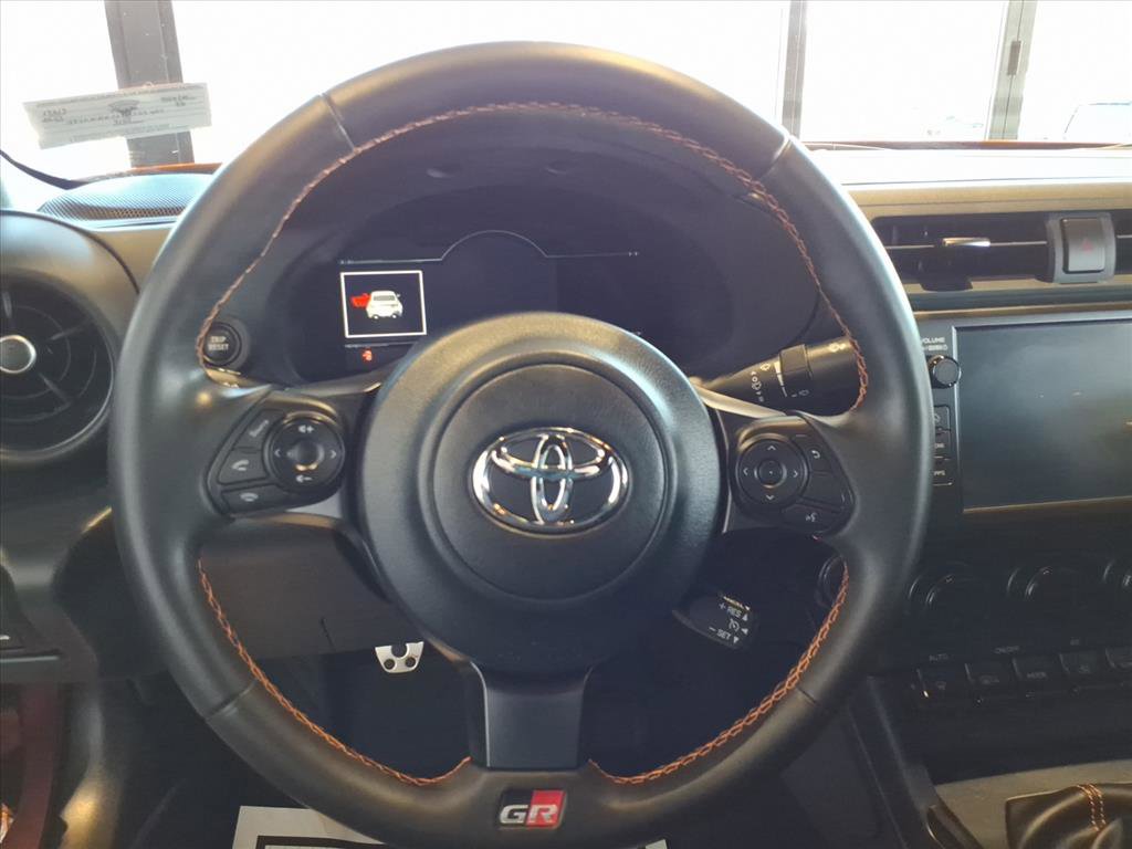 Used 2023 Toyota GR86 10th Anniversary SE image 13