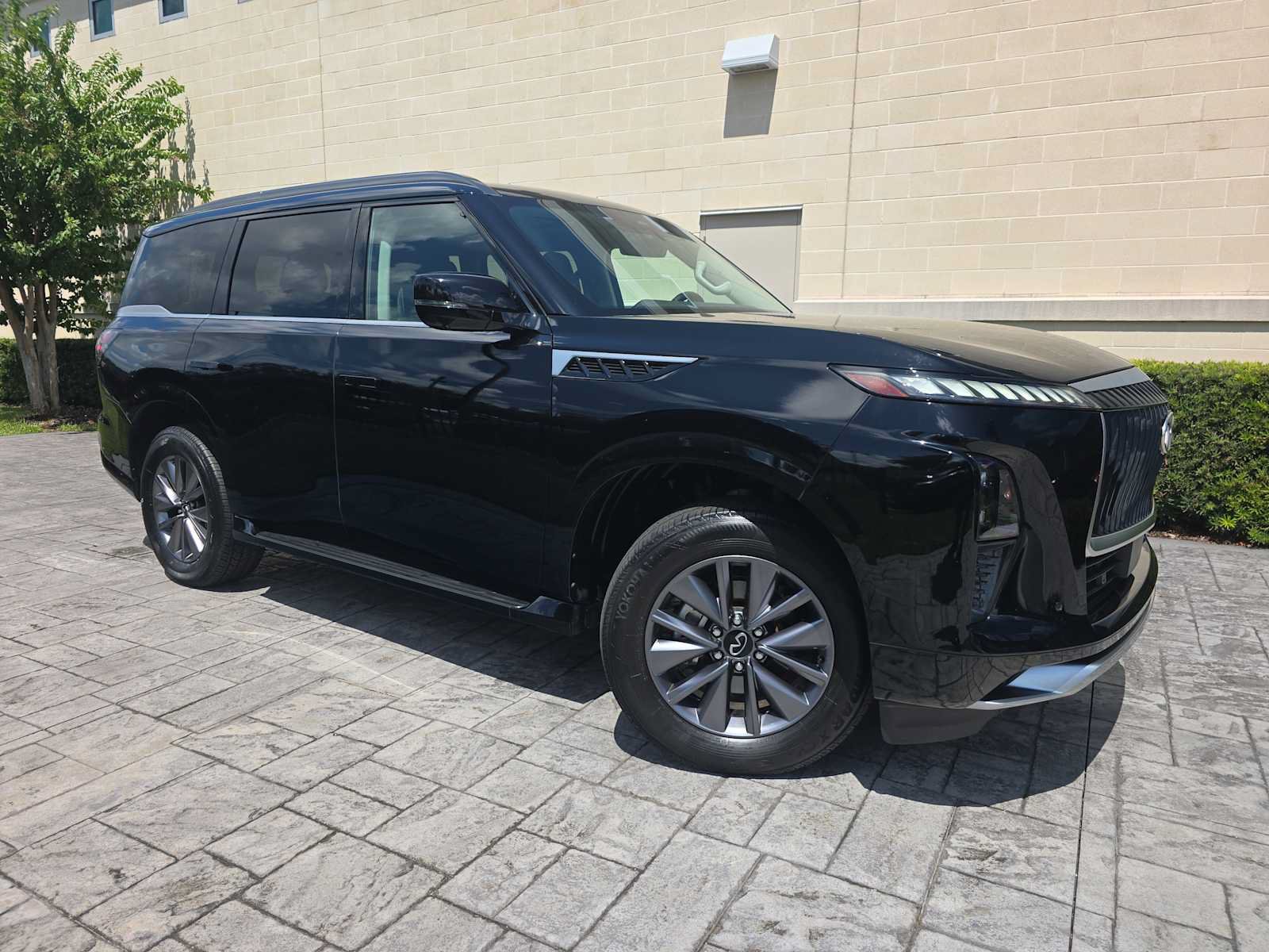 Certified 2025 INFINITI QX80 Pure RWD image 28