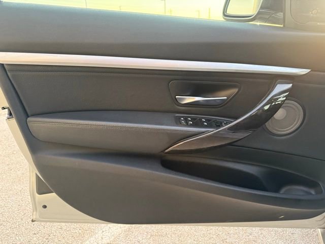 Used 2015 BMW 335i Gran Turismo xDrive image 10