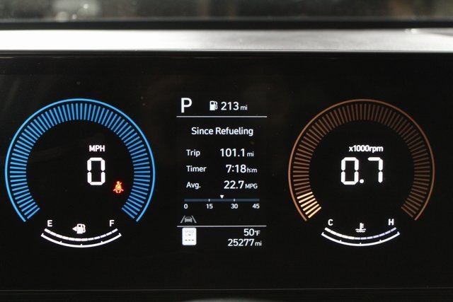 Used 2025 Hyundai Kona SEL image 17