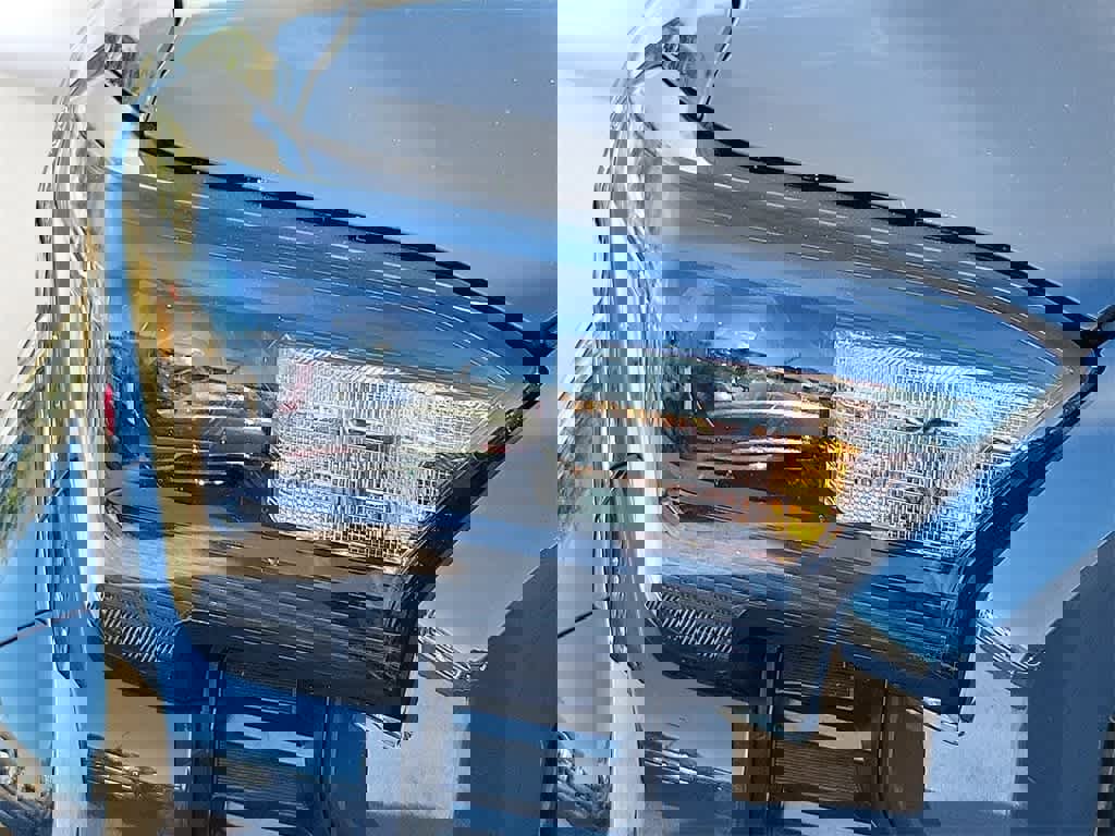 Used 2024 Toyota Tacoma SR5 image 8