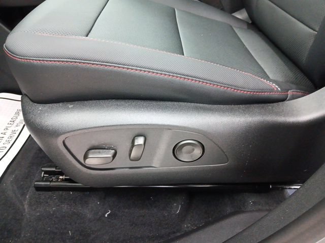 New 2026 Chevrolet Traverse Z71 w/ Enhanced Driving Package AWD/4WD image 19